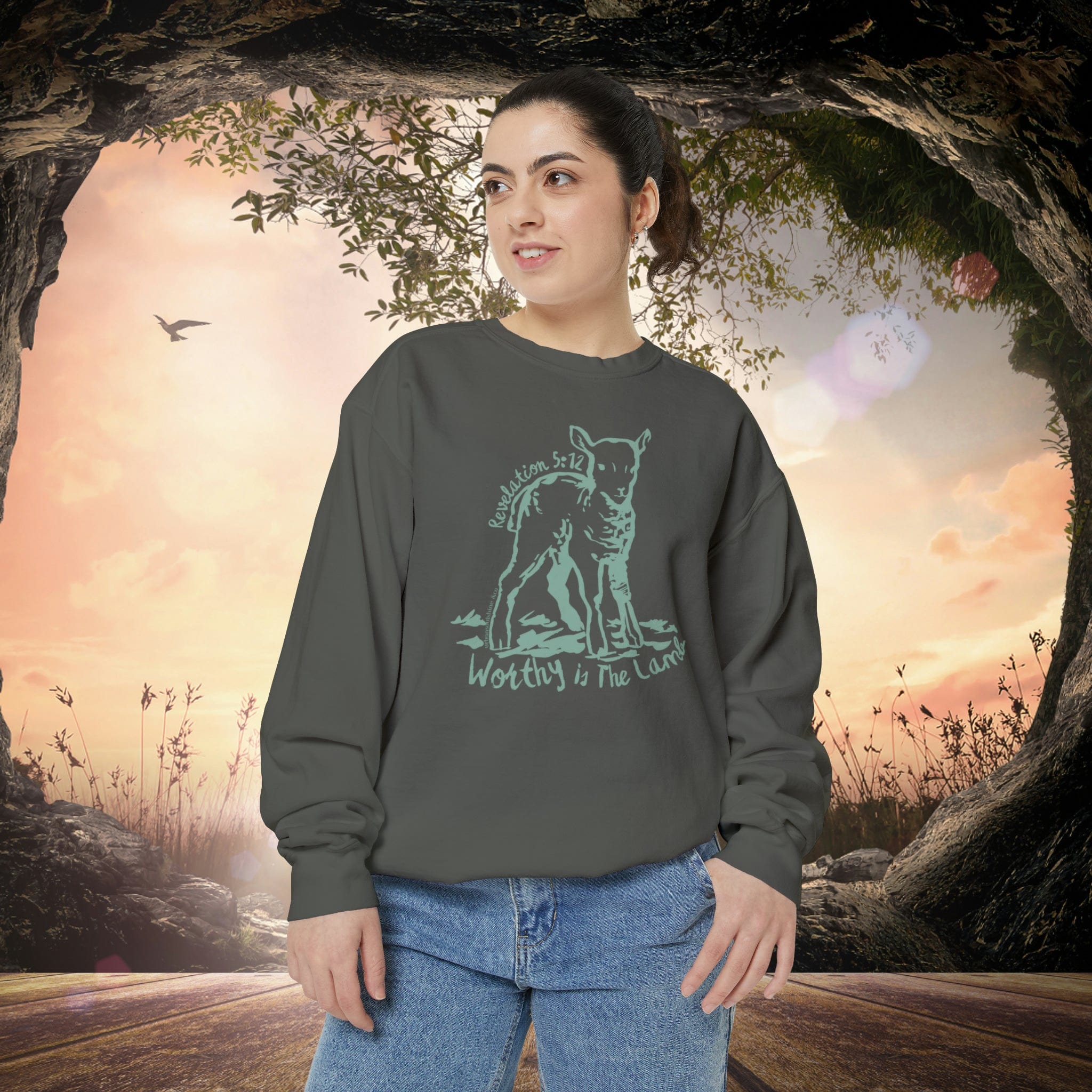  S Worthy Is The Lamb Easter Crewneck Sweatshirt